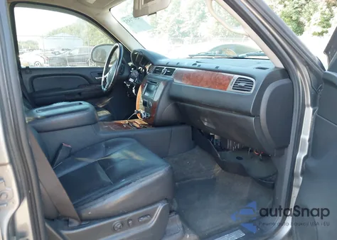 2008 Chevrolet Avalanche 1500 Ltz из США, поврежденный, VIN 3GNFK12378G167357